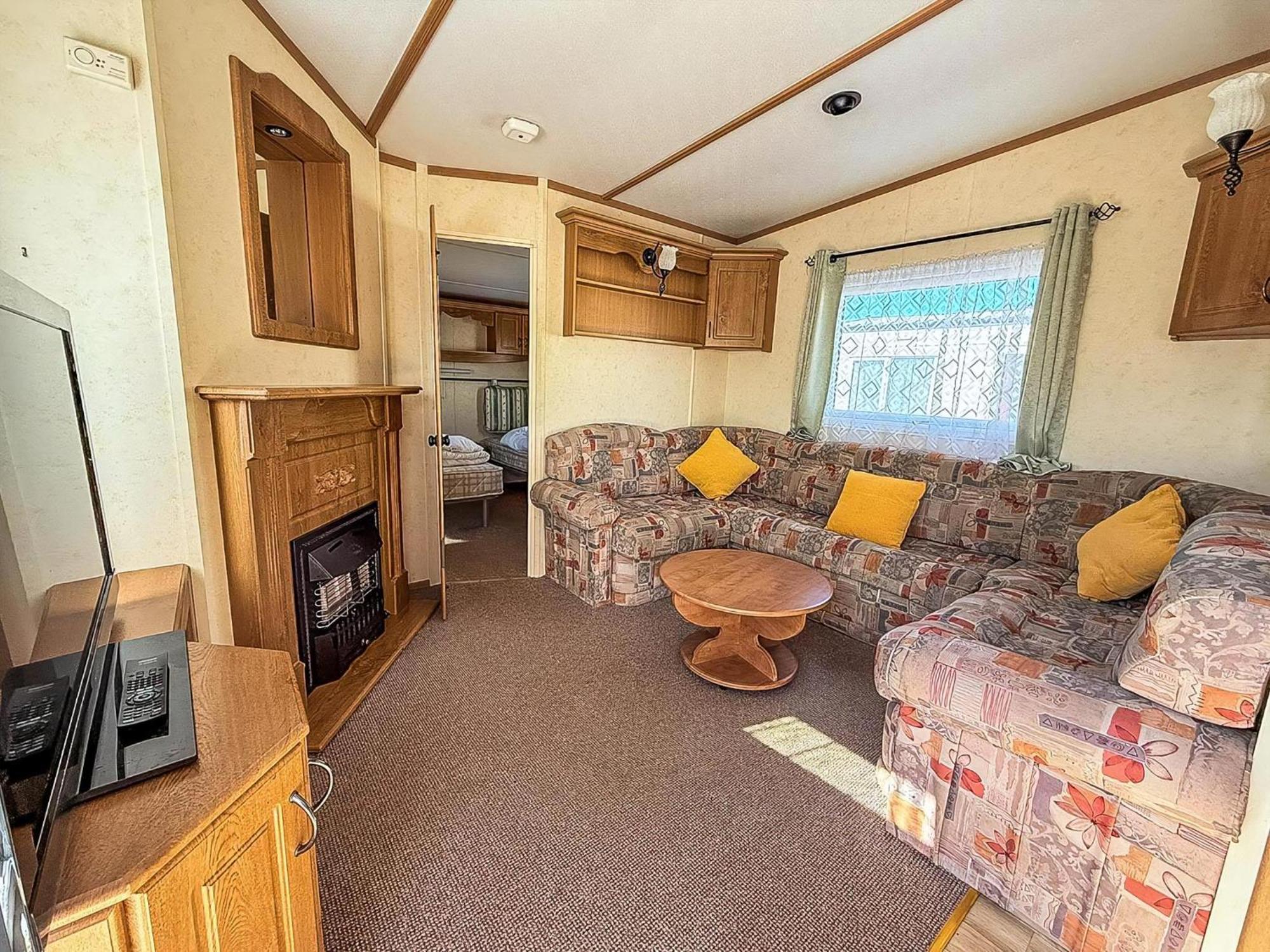 6 Berth Caravan By The Beach In Hunstanton In Norfolk, Pets Welcome Ref 13009L Zewnętrze zdjęcie