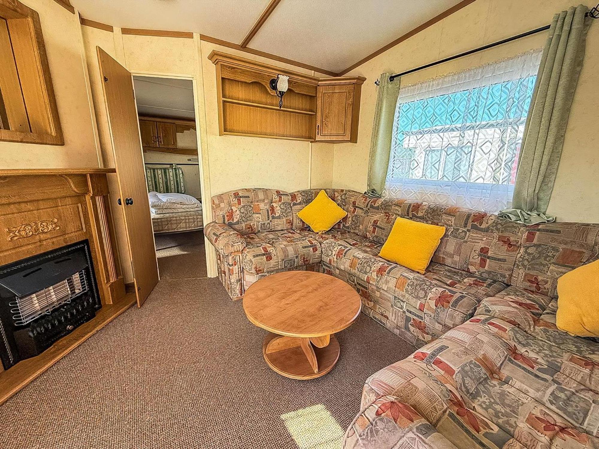 6 Berth Caravan By The Beach In Hunstanton In Norfolk, Pets Welcome Ref 13009L Zewnętrze zdjęcie